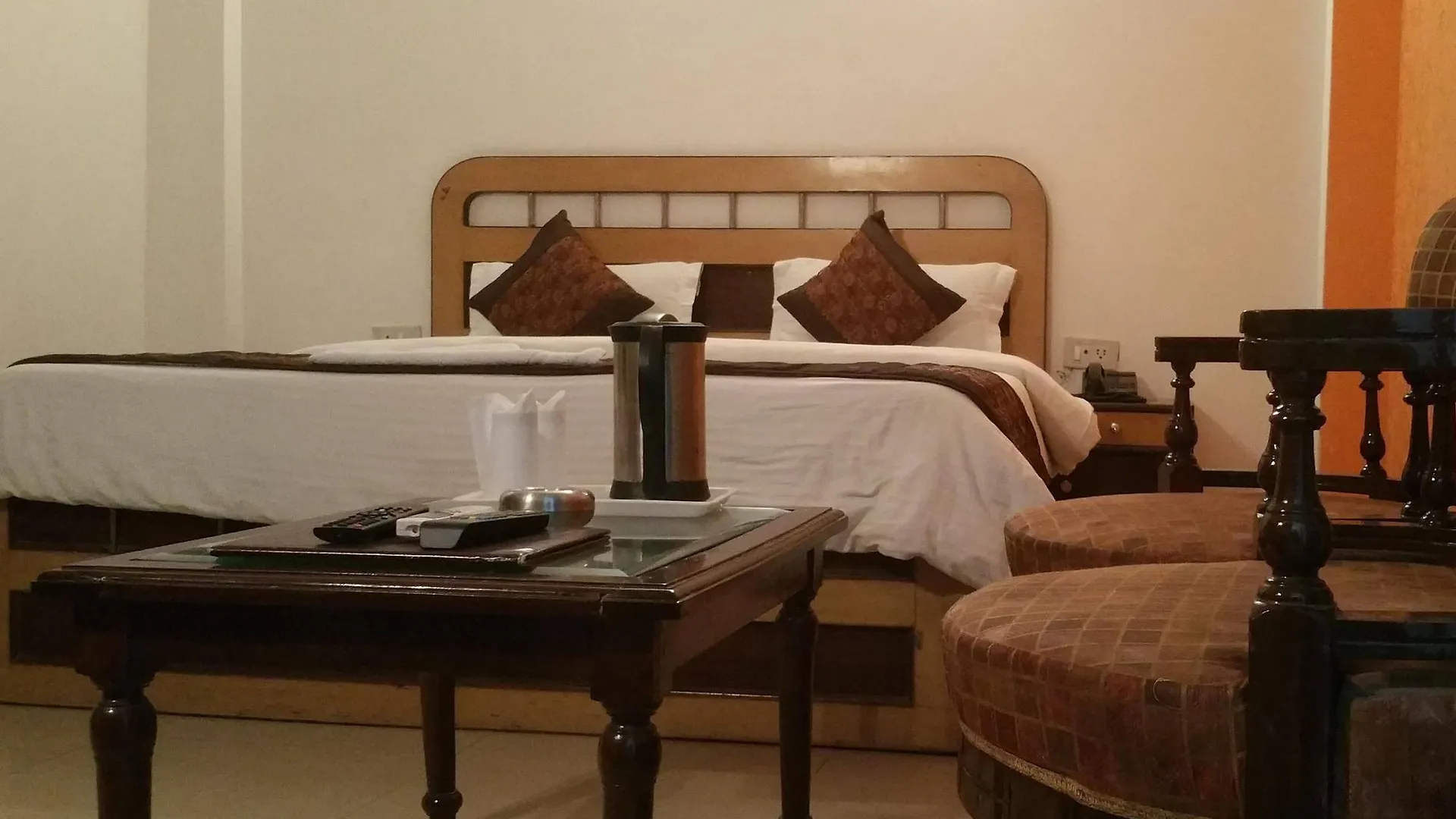 Treebo Paras International Delhi  Delhi (National Capital Territory of India)